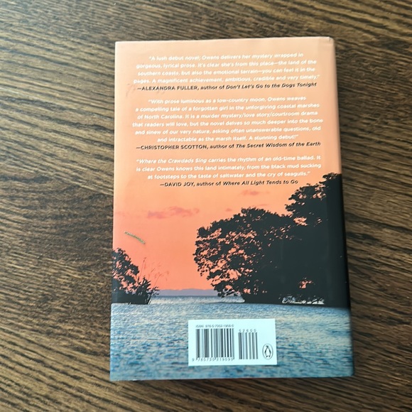 Where the Crawdads Sing by Delia Owens - Picture 2 of 8